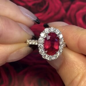 Anello Rubino Ovale