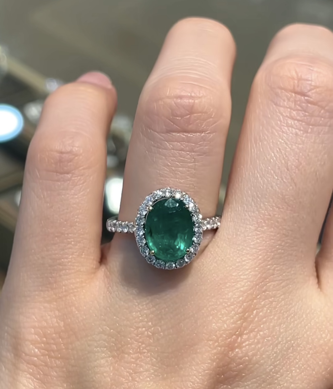 Anello Smeraldo sgriffato - immagine 5