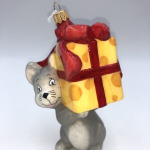 Mouse with cheese