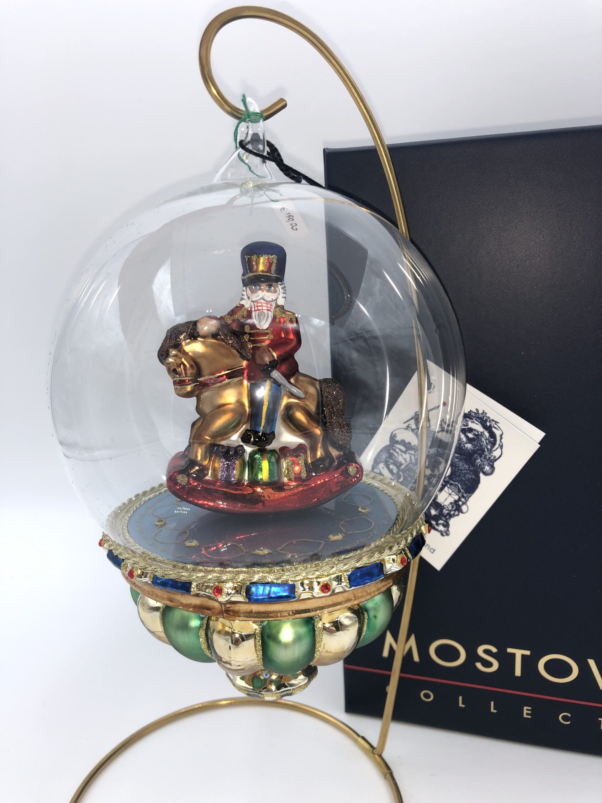 Nutcracker in globe - immagine 4